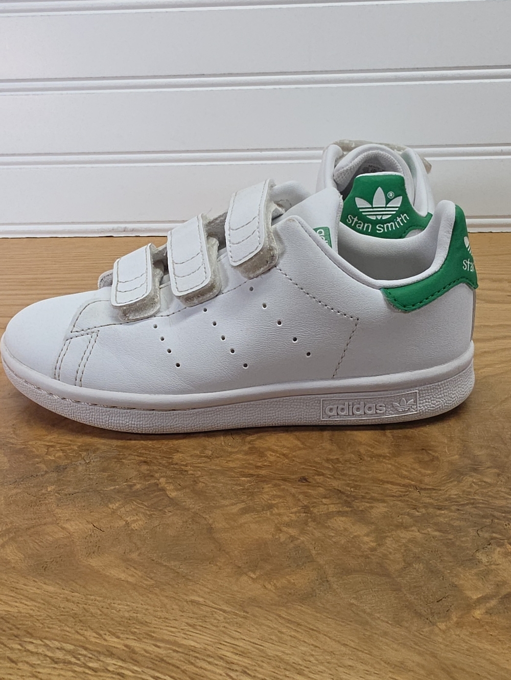 Adidas Stan Smith Kids White & Green Velcro Sneakers Size 11.5 - Picture 6 of 7